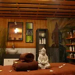 杜班布里特酒店 2*