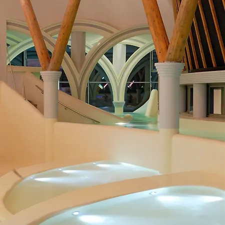 Отель Brit Du Ban 2*