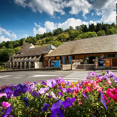 Отель Brit Du Ban