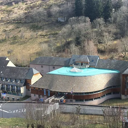 Brit Du Ban Отель Шодз-Эг