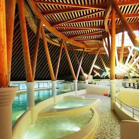 Отель Brit Du Ban