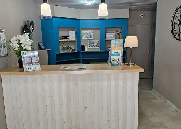 Hotell Brit Du Ban 2*