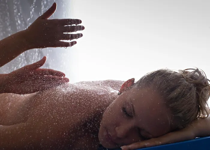 Отель Brit Du Ban