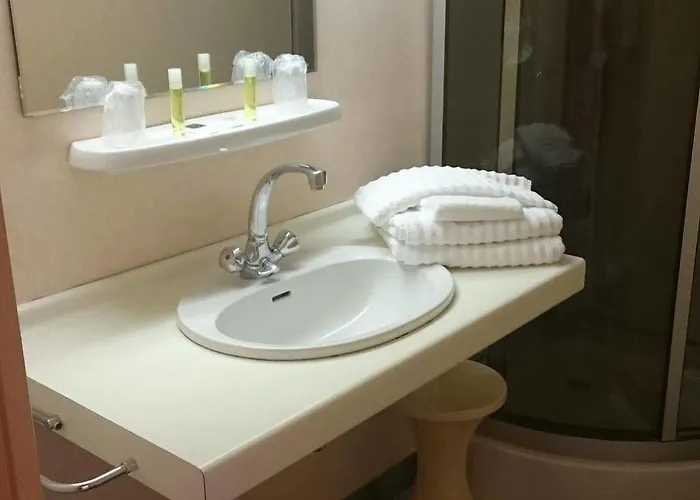 Hotel Brit Du Ban 2*